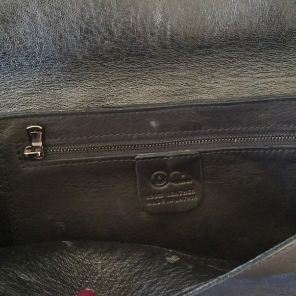 Purse - Picture 4 of 4